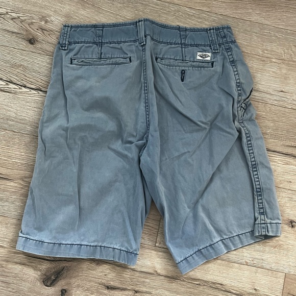 Shorts - Picture 2 of 3